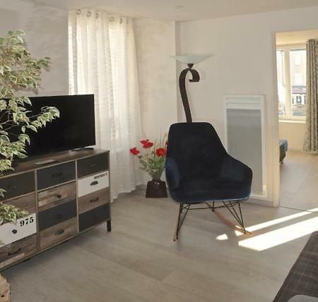 Gite, Location Meuble De Tourisme 3 Etoiles Châtillon-Coligny Екстериор снимка